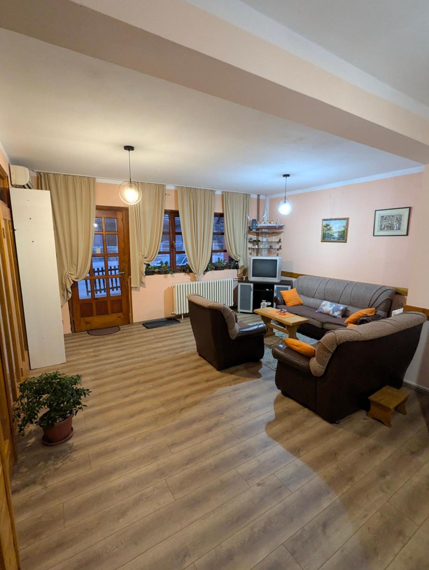 Apartman Dunja I Milos Мокра-Гора Экстерьер фото